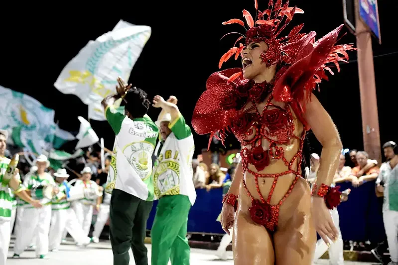 Acadêmicos de Santa Cruz – Foto_ Alexandre Loureiro _ Riotur (6)