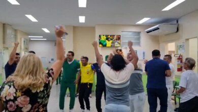 Gol do Brasil leva pacientes e profissionais à comemoração em UPA. Foto: Reprodução de vídeo