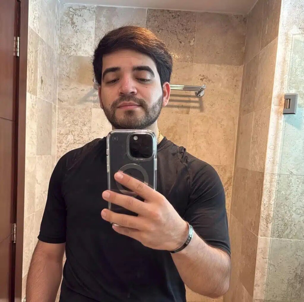 Influenciador é morto a tiros durante transmissão ao vivo