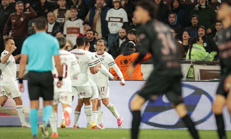 Fluminense leva susto, mas é 1º classificado à semi da Libertadores