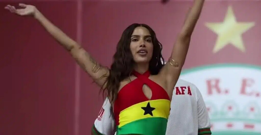 Anitta no ensaio da Grande Rio. Foto: Reprodução de vídeo