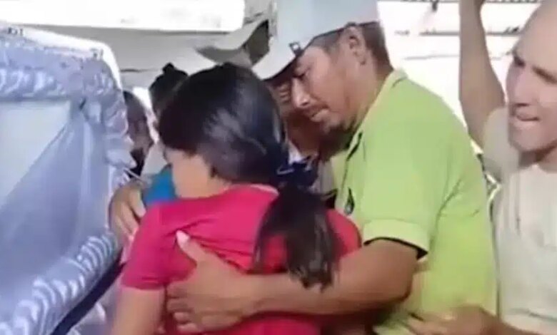 Jovem acorda durante o próprio velório na Guatemala. Foto: Reprodução de vídeo